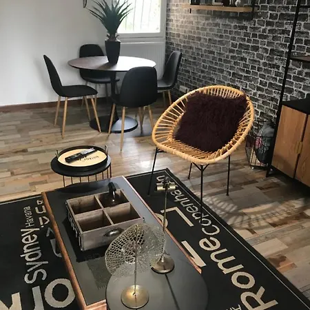 Marina Apartment *